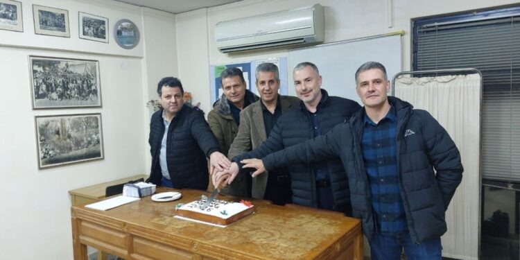 Αγρίνιο: Πραγματοποιήθηκε η κοπή πίτας του Συλλόγου “Κατασκευαστές Αλουμινίου & Σιδήρου”