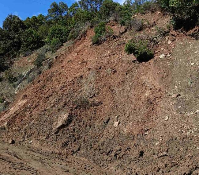 Συνεργεία του Δήμου Αγρινίου προχώρησαν σε αποκαταστάσεις κατολισθήσεων σε κοινότητες