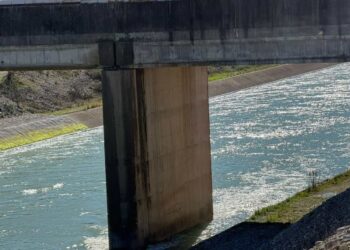 Φούσκωσε η κοίτη του Αχελώου μετά την ανακοίνωση της ΔΕΗ:Χωρίς προβλήματα στον Δήμο Αγρινίου-Ανησυχία στις Οινιάδες για καταστροφές