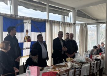 Με ιδιαίτερη χαρά η κοπή της πρωτοχρονιάτικης πίτας της Αδελφότητας των Απανταχού Καψοραχιτών Παλαιοχωριτών Μακρυνείας «Ο Άγιος Νικόλαος»