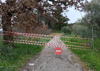 Απαγόρευση εισόδου στο Κοιμητήριο Καστρου Παραβόλας.