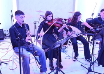 Αθρόα προσέλευση στη χοροεσπερίδα του Μουσικού Σχολείου Αγρινίου