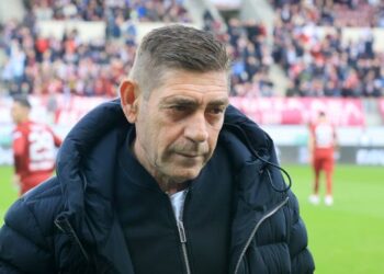 Παντελίδης: «Δεν μπήκαμε στο ματς ποτέ»