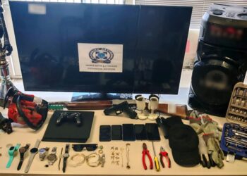 Εξαρθρώθηκε σκληρή σπείρα – Τα μέλη της είχαν ληστέψει 73χρονη στο Αγρίνιο (ΦΩΤΟ)