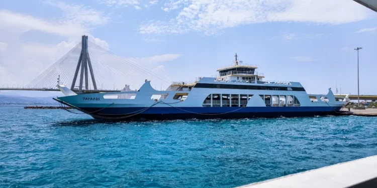 Κακοκαιρία: Κλειστή η πορθμειακή γραμμή Ρίου – Αντιρρίου