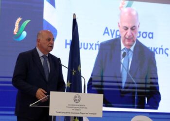 Τσιάρας: Η Ελληνίδα αγρότισσα πρωταγωνίστρια της παραγωγής και της ζωής στην ύπαιθρο