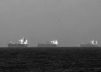 Πόλεμος στη Μέση Ανατολή: Πώς επηρεάζεται η ελληνική ναυτιλία