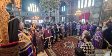 Τελευταίος Κατανυκτικός Εσπερινός στον Ιερό Ναό Αγίας Βαρβάρας Αγρινίου