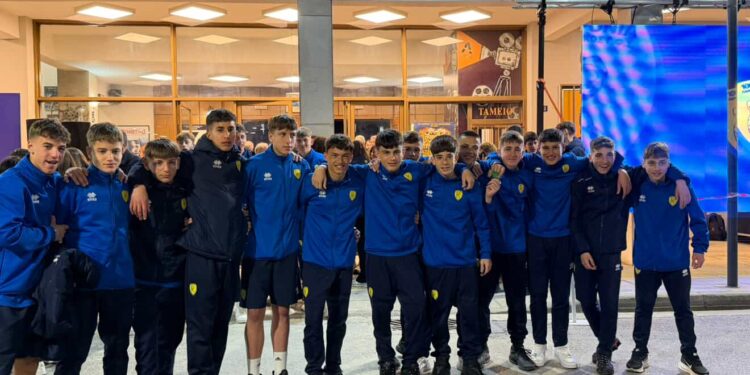 Αγρίνιο: Οι ευχές πριν την μεγάλη εκδήλωση του Παναιτωλικού (βίντεο-φωτο)