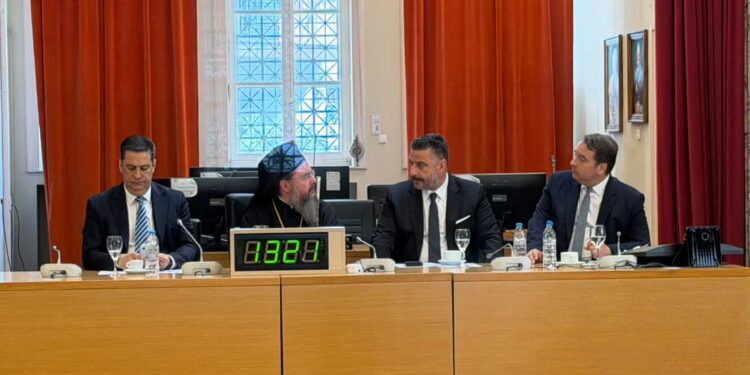 Η καθιερωμένη δεξίωση στο Αγρίνιο για την 25η Μαρτίου (βιντεο-φωτο)