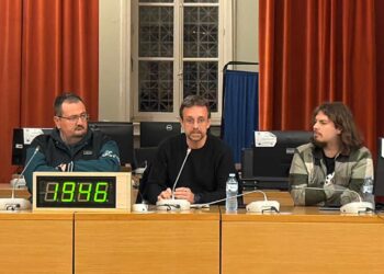 Παρουσιάστηκε στο Αγρίνιο το βιβλίο «Προπαγάνδα και Παραπληροφόρηση στο Internet» του Άρη Χατζηστεφάνου |