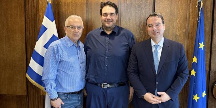 Σε θετικό κλίμα η συνάντηση του Δημάρχου Αμφιλοχίας με τον Υπουργό Εσωτερικών