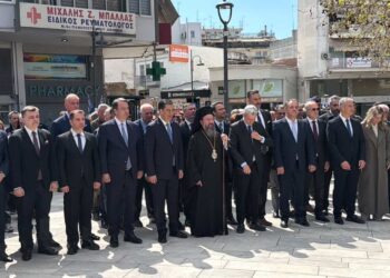 Αγρίνιο: Με υπερηφάνεια ο εορτασμός της 25ης Μαρτίου-κατάθεση στεφάνων στην πλατεία Δημάδη