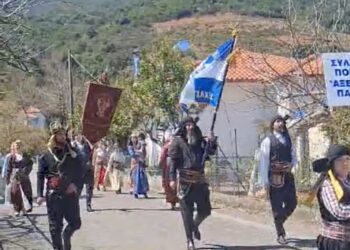 Σύλλογος Ποντίων Μπαμπαλιού Αξέχαστες Πατρίδες: Παρήλασε μετα από 103 χρόνια στο χωριό με τις ποντιακές φορεσιές