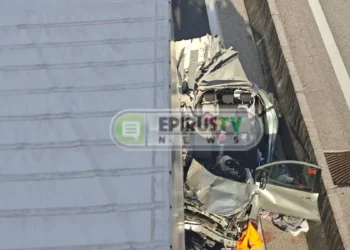 Διπλό τροχαίο δυστύχημα στην Εγνατία Οδό: Δυο νεκροί μετά από διαδοχικές συγκρούσεις και παράσυρση υπαλλήλου του αυτοκινητόδρομου