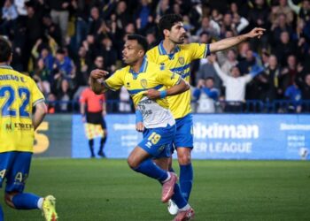 Ανατροπή γενεθλίων κόντρα στην Κηφισιά και νίκη – ανάσα για τον Παναιτωλικό