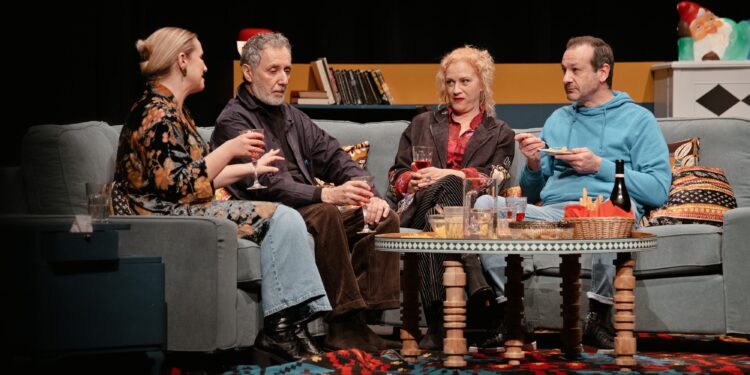 «Οι γείτονες από πάνω» στο ΔΗ.ΠΕ.ΘΕ. Αγρινίου