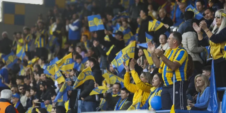 Παναιτωλικός: Τα εισιτήρια για τον αγώνα με Πανσερραϊκό