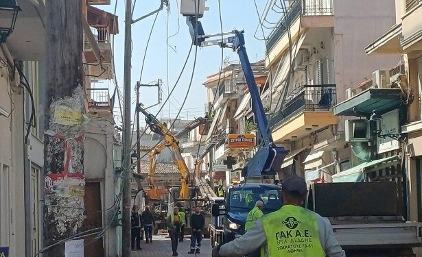Μεσολόγγι: Υπογειοποίηση δικτύου ηλεκτροφωτισμού στην οδό Θυσίας