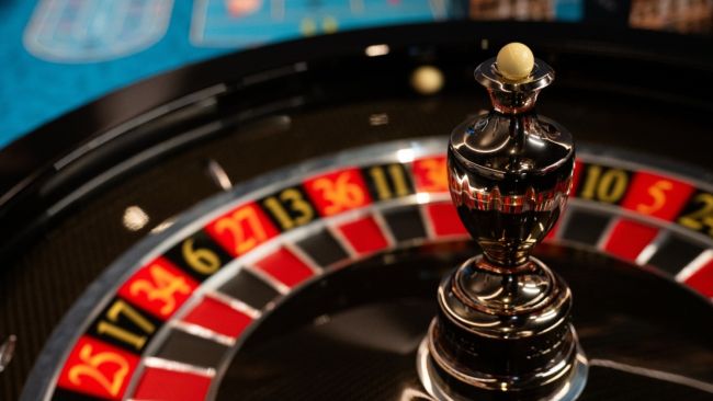 Οι συνομιλίες που πρόδωσαν το κύκλωμα παράνομου τζόγου που έβγαλε 16 εκατομμύρια