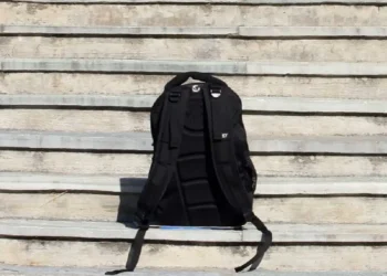 Τι πρέπει να έχει μέσα ένα σακίδιο έκτακτης ανάγκης – Το βίντεο από τον Ερυθρό Σταυρό