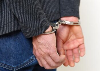 Αγρίνιο: Σύλληψη φυγόποινου για ναρκωτικά και εγκληματική οργάνωση