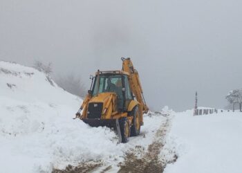 Μάχη με τα χιόνια στα ορεινά της Αιτωλοακαρνανίας– Που χρειάζονται αλυσίδες