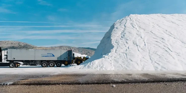 Ισχυρό επενδυτικό ενδιαφέρον από 9 επενδυτικά σχήματα για την απόκτηση πλειοψηφικού πακέτου της εταιρείας Ελληνικές Αλυκές