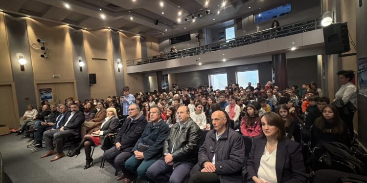 Ψηφιακός Εθισμός & Dark Web: Μία πολύ ενδιαφέρουσα και σημαντική ημερίδα στο Αγρίνιο (ΦΩΤΟ – ΒΙΝΤΕΟ)