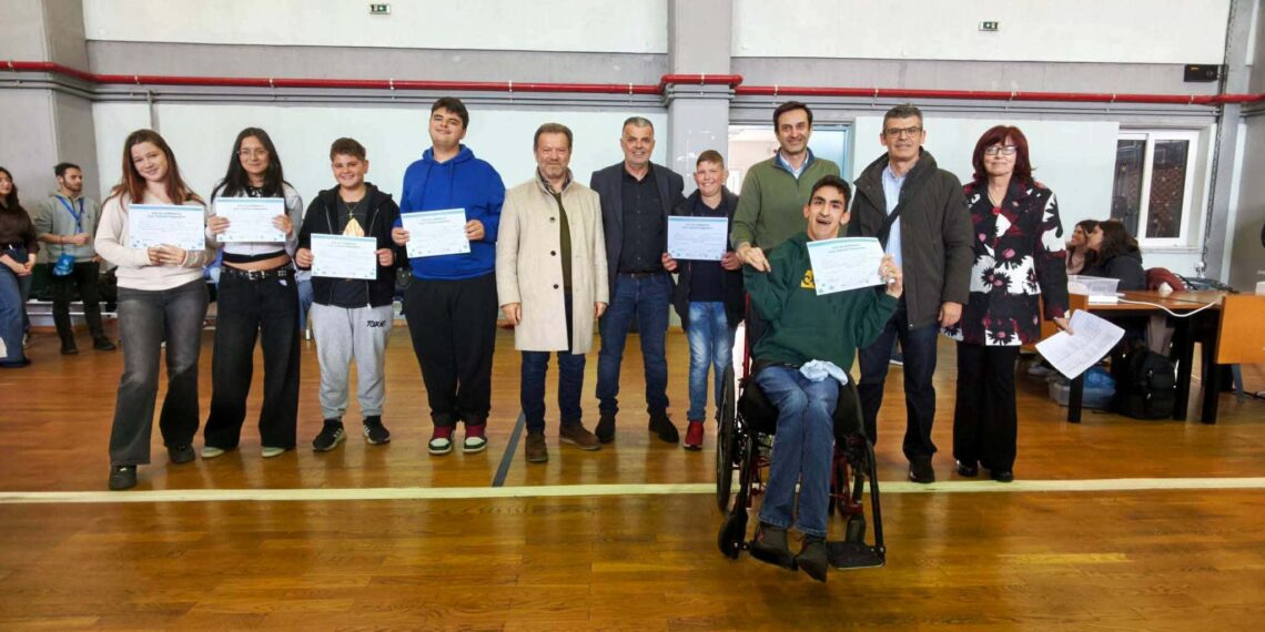 Τρίτο βραβείο για το Ε.Ε.Ε.ΕΚ Αγρινίου στον 12ο Περιφερειακό Διαγωνισμό Εκπαιδευτικής Ρομποτικής🥉