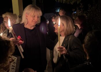 Ανάσταση στο Κοιμητήριο και στο Νοσοκομείο Αγρινίου έκανε η Χριστίνα Σταρακά