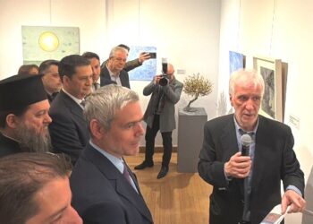 Αγρίνιο: Εγκαινιάστηκε η έκθεση «Ελαίας & Καπνού Εγκώμιον» – Εικαστικός φόρος τιμής για τα 100 χρόνια του Παναιτωλικού (ΦΩΤΟ – ΒΙΝΤΕΟ)