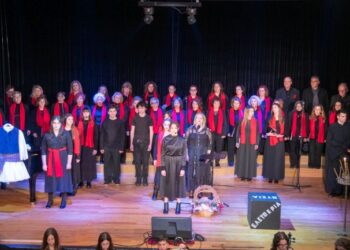 Πραγματοποιήθηκε η πρωτότυπη μουσική παράσταση «Μνήμη από σπαθί και μύρο…»