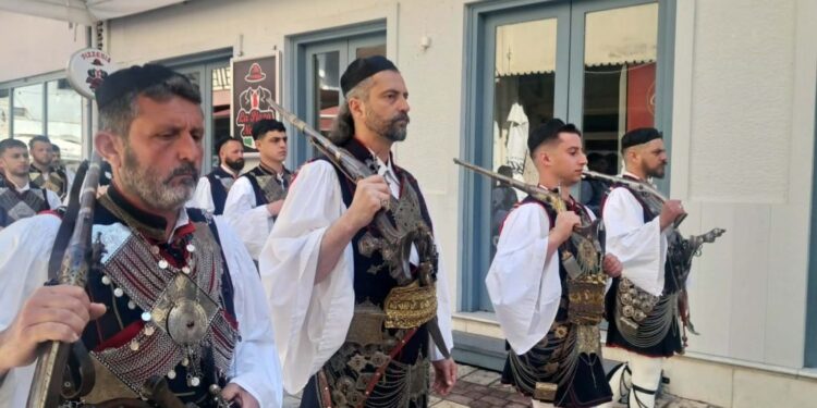 Live από το Μεσολόγγι η κορύφωση των εκδηλώσεων για τα 200 χρόνια από την Ηρωική Έξοδο παρουσία της πολιτειακής και πολιτικής ηγεσίας