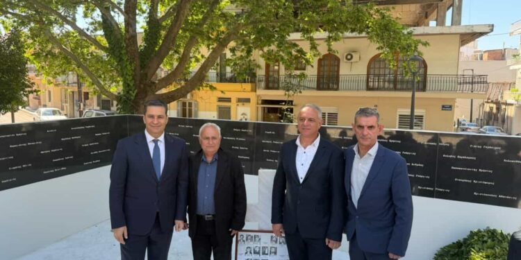 Το Αγρίνιο τίμησε με συγκίνηση τους εκτελεσθέντες της Μεγάλης Παρασκευής 1944 – Η μνήμη τους παραμένει ζωντανή (βιντεο-φωτο)