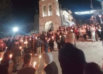 Με λαμπρότητα γιορτάστηκε η Ανάσταση στην Αιτωλοακαρνανία – Πλήθος πιστών κατέκλυσε τους Ιερούς Ναούς