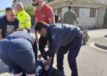 Μεσολόγγι – Μοτοσυκλέτα εξετράπη της πορείας της, τραυματίας ο οδηγός