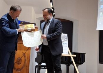 Ισχυρό μήνυμα Μπλέτσα από το Μεσολόγγι – Η εκπαίδευση ως φορέας αξιών και ιστορικής συνέχειας