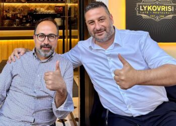 Συγχαρητήρια Μαυρομμάτη στον Χρήστο Μαυραγάνη για την εκλογή του στην προεδρία της ΠΟΑΣΥ