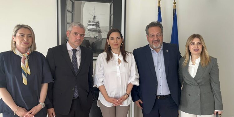 Συντονισμένη ώθηση για τον τουρισμό της Αιτωλοακαρνανίας από τη σύσκεψη στο Υπουργείο Τουρισμού