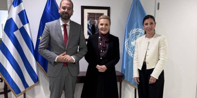 Φαρμάκης στον ΟΗΕ με τη Μεσολογγίτισσα Πρέσβη Αγλαΐα Μπαλτά: «Οι ρίζες μας είναι η δύναμή μας»