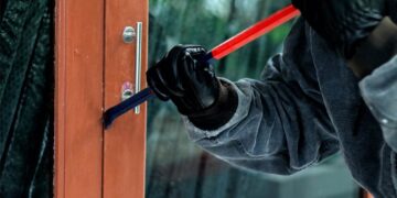 Μεσολόγγι: Διάρρηξη σε σπίτι με λεία χρυσές λίρες 30.000 ευρώ!