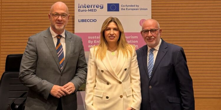 Νίκη Φλώρου στο συνέδριο LIBECCIO: «Η Αιτωλοακαρνανία αξίζει θέση στον τουριστικό χάρτη της Ελλάδας»