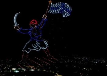 Το Εντυπωσιακό Drone Show στο Μεσολόγγι για τα 200 Χρόνια από την Έξοδο