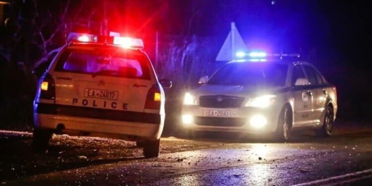 Συνελήφθησαν δύο άνδρες στο Αγρίνιο για απόπειρα ανθρωποκτονίας και παράβαση της νομοθεσίας για τα όπλα