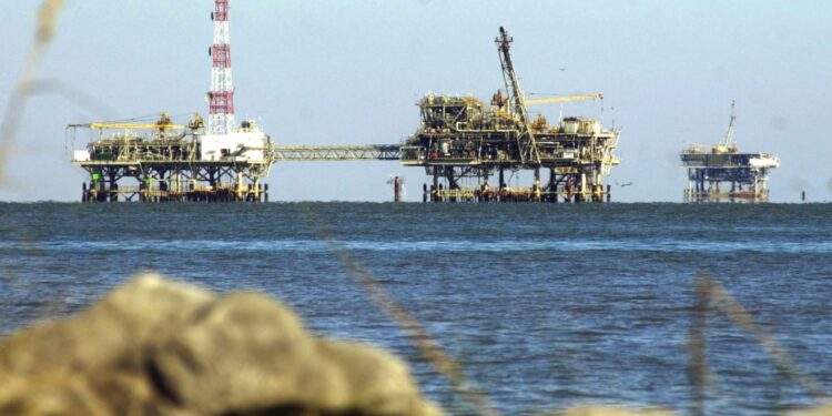 Νέο κεφάλαιο στην έρευνα υδρογονανθράκων: Μπαίνουν την Τετάρτη οι υπογραφές για τη γεώτρηση στο Block 2 του Ιονίου