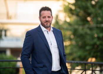 Δήμαρχος Καρπενησίου: “Να δουν τα παιδιά μας το Αγρίνιο- Καρπενήσι γιατί εμείς το βλέπω δύσκολο”!  Αναφορές για Πανεπιστήμιο Στερεάς Ελλάδας