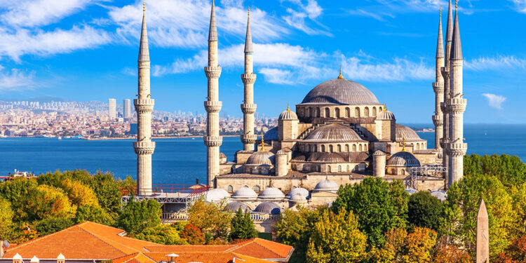 Οκταήμερη Προσκυνηματική Εκδρομή της Ι. Μ. Αιτωλοακαρνανίας στον Πόντο – Κωνσταντινούπολη