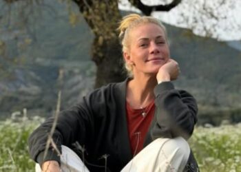 Στην Ποταμούλα Αγρινίου για το Πάσχα η Ζέτα Μακρυπούλια – «Επιστροφή στις ρίζες μου»