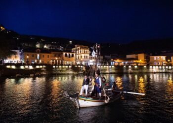 Η Ναύπακτος ανάβει τις δάδες της μνήμης στις 24-26 Απριλίου